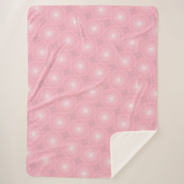 Pink circles pattern sherpa blanket (Front)