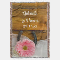 Pink Daisy and Horseshoe Country Western Wedding