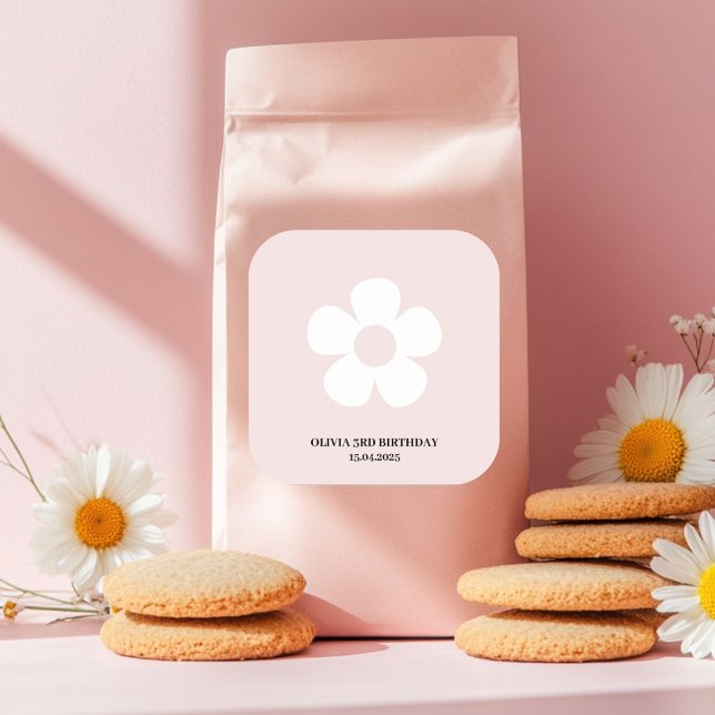 Pink Daisy Birthday | Party Favour Label (Creator Uploaded)