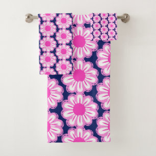 Pink Daisy Illustration Bath Towel Set