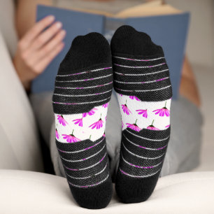 Pink Daisy Socks