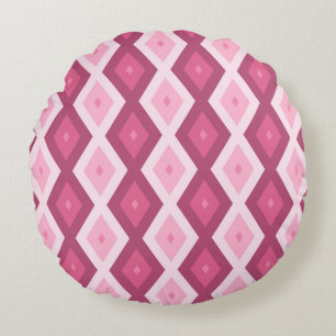 Pink diamond pattern round cushion