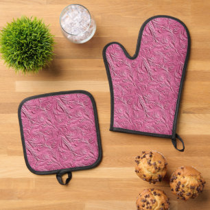 Pink Faux Alligator Animal Print Oven Mitt & Pot Holder Set