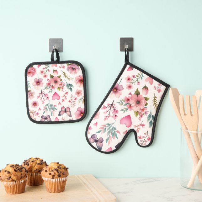 Pink Floral Girly Oven Mitt & Pot Holder Set (Insitu(Hanging))