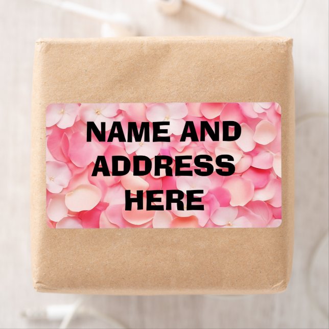 pink flower petals shipping labels (Insitu)