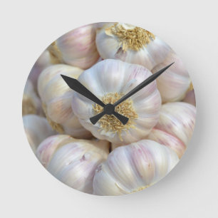 pink garlic round clock