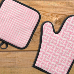 Pink Geometric Oven Mitt & Pot Holder Set