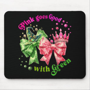 Pink Goes Good With Green Funny Halloween Witch Wo Mouse Pad