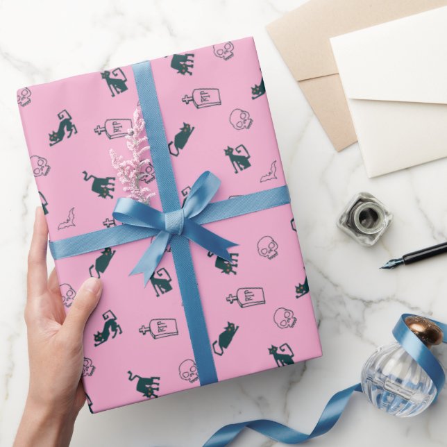 Pink Halloween Pattern Gift Wrap 💀  (Gifting)