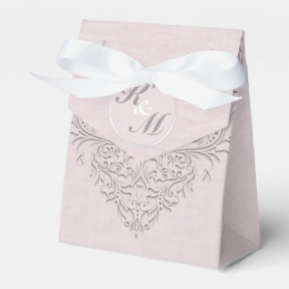Pink HeartyChic Favour Box