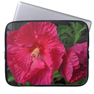 Pink hibiscus flowers laptop sleeve