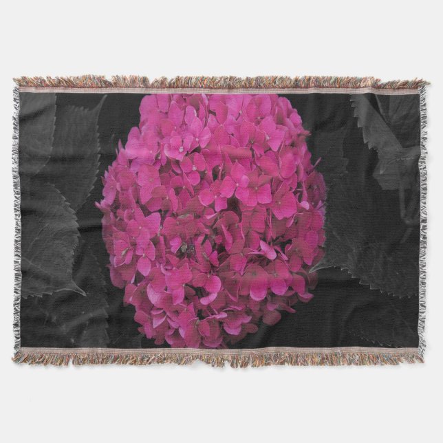 Pink hydrangea throw blanket (Front)