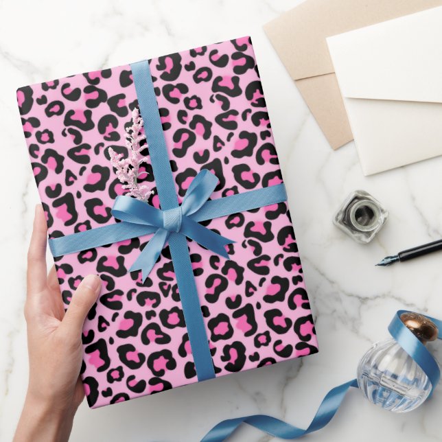 Pink leopard pattern baby girl's wrapping paper (Gifting)