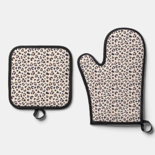 Pink Leopard print Oven Mitt & Pot Holder Set