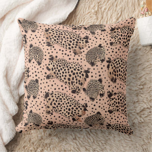 Pink Leopard Print Pattern – Chic Animal Cushion