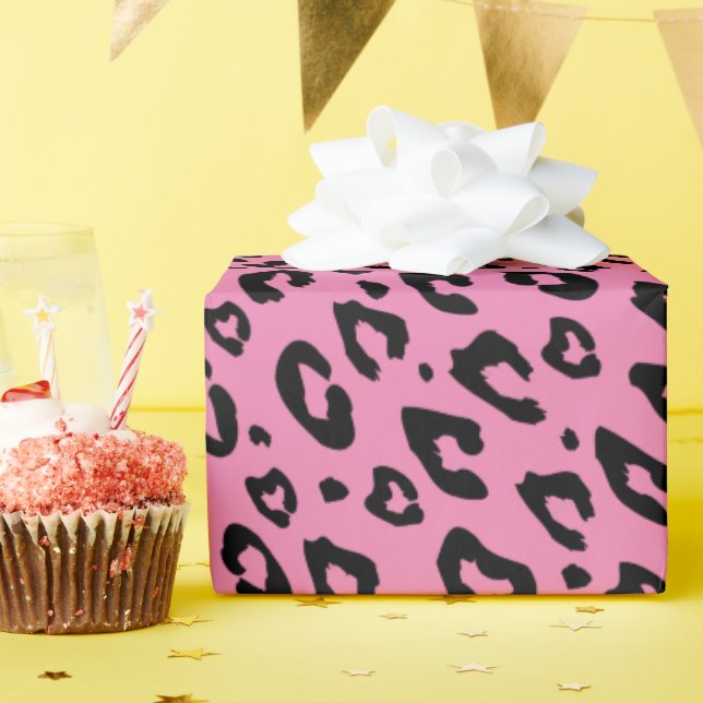 Pink leopard print wrapping paper (Birthday Party)