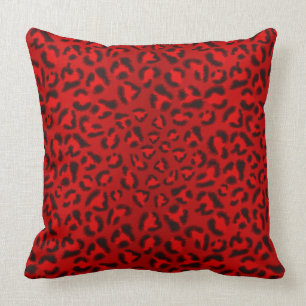 Pink leopard texture pattern. cushion