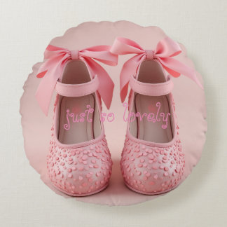 pink lovely shoes  round cushion