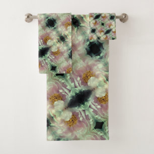 Pink Peony Flower Center Pattern    Bath Towel Set