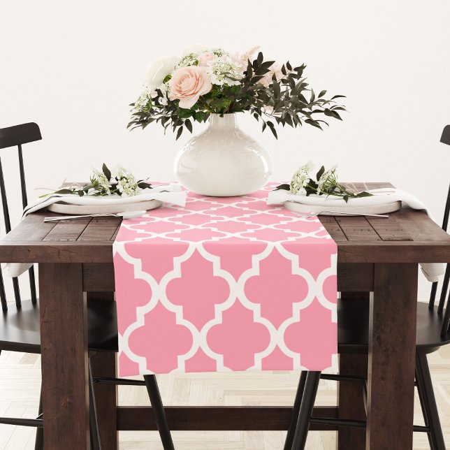 Pink Quatrefoil Tiles Pattern Short Table Runner (Creator Uploaded)