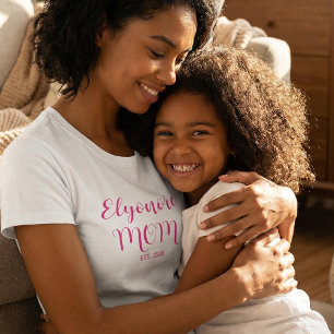 Pink Script Personalised Name Established Mom  T-Shirt