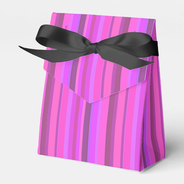 Pink vertical stripes favour box (Front Side)