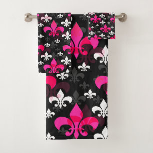 Pink White Fleur De Lis Bath Towel Set
