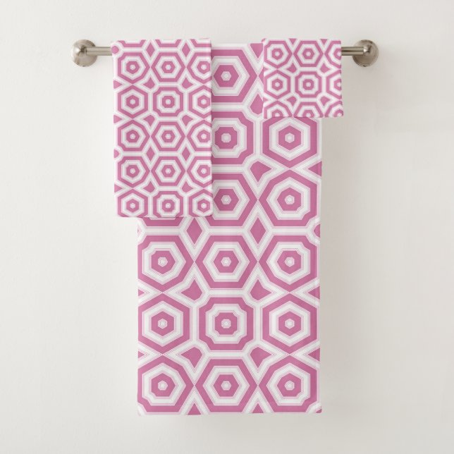 pink white geometric pattern art deco  bath towel set (Insitu)