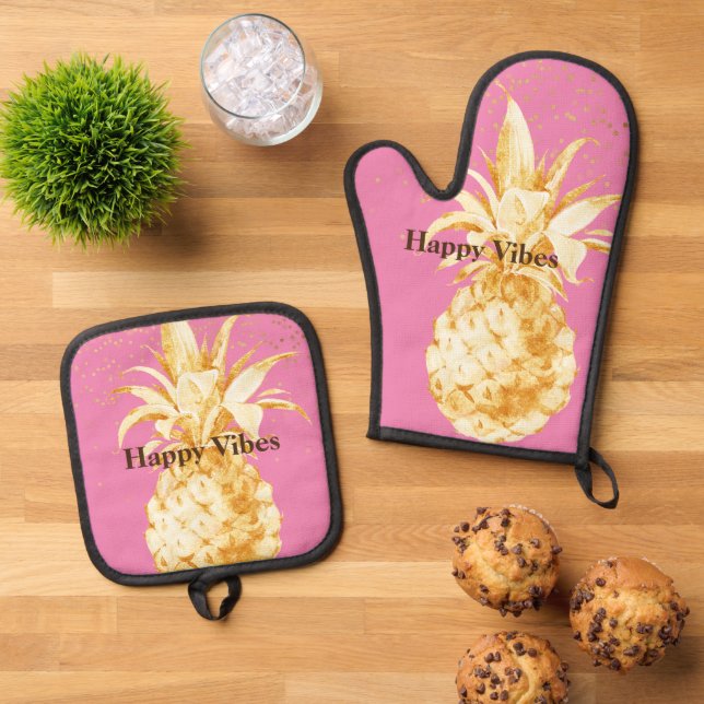 Pink Yellow Gold Pineapple Oven Mitt & Pot Holder Set (Top Down)