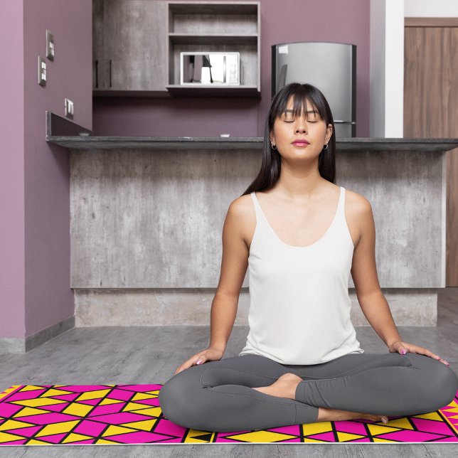 pink yellow triangles yoga mat (Creator Uploaded)