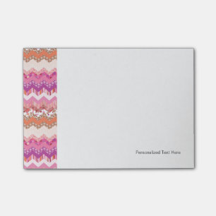 Pink zigzag background post-it notes