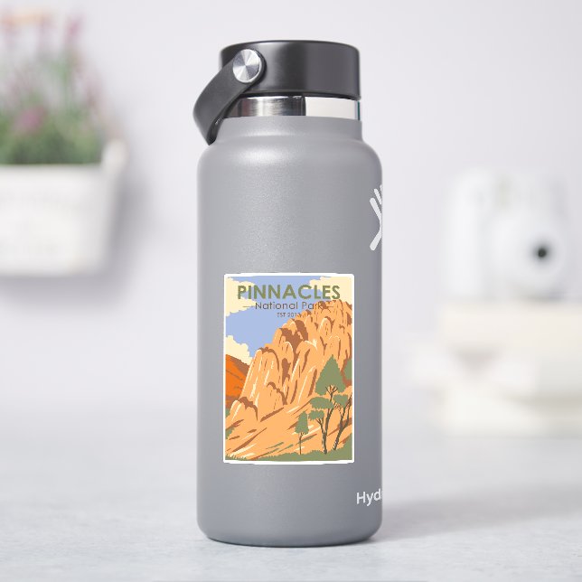 Pinnacles National Park California Vintage (HydroFlask)