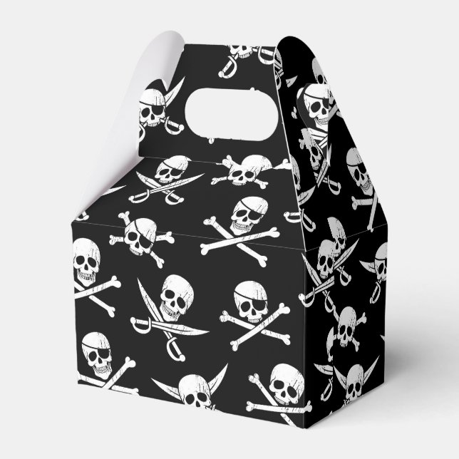 Pirate Skull and bones Favour Box (Front Side)