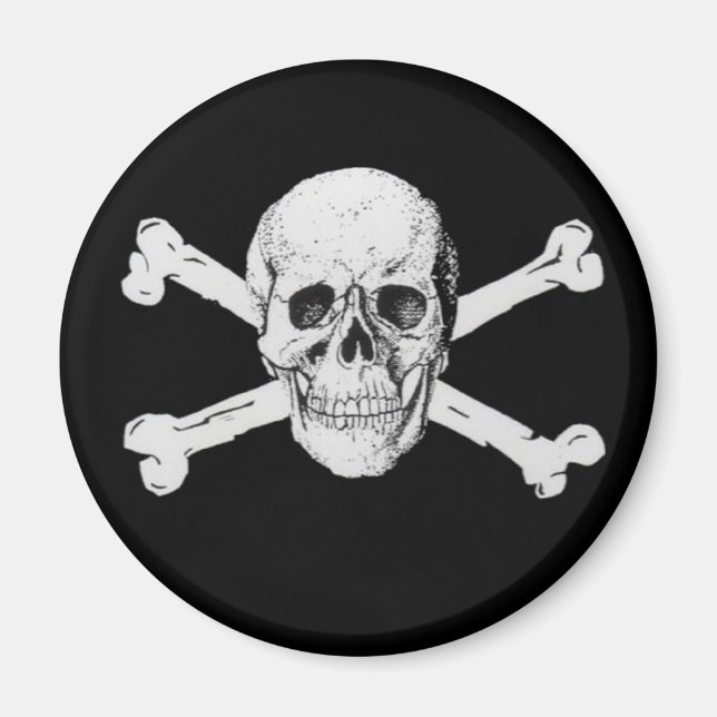 Pirate Skull and Crossbones Magnet (Front)