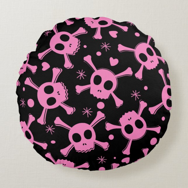 Pirate Skull: Girlish Hearts Pattern Round Cushion (Front)