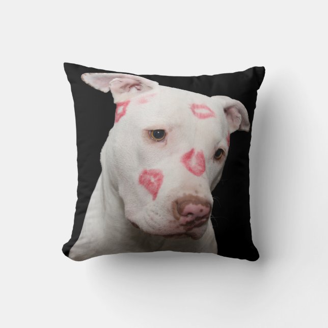 Pit bull sweet kisses throw pillow (Front)