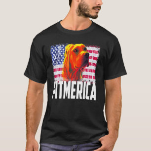 Pitbull American Flag Dog Mom Dad Patriotic  Terri T-Shirt