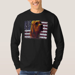 Pitbull American Flag Dog Mom Dad Patriotic  Terri T-Shirt