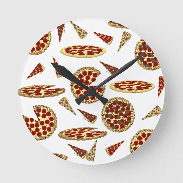Pizza Lover's Pattern Round Clock (Front)
