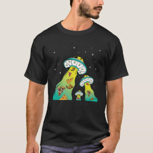 Pizza UFO Alien Extraterrestrial Eating Pizza T-Shirt