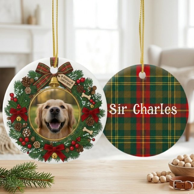 Plaid Christmas Wreath Festive Graphic Ceramic Tree Decoration (Pet photo christmas photo ornament)