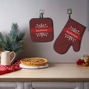 Plaid Merry & Bright snowflake personalised Oven Mitt & Pot Holder Set