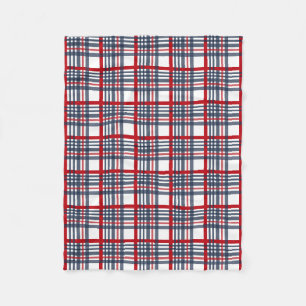 Plaid pattern fleece blanket