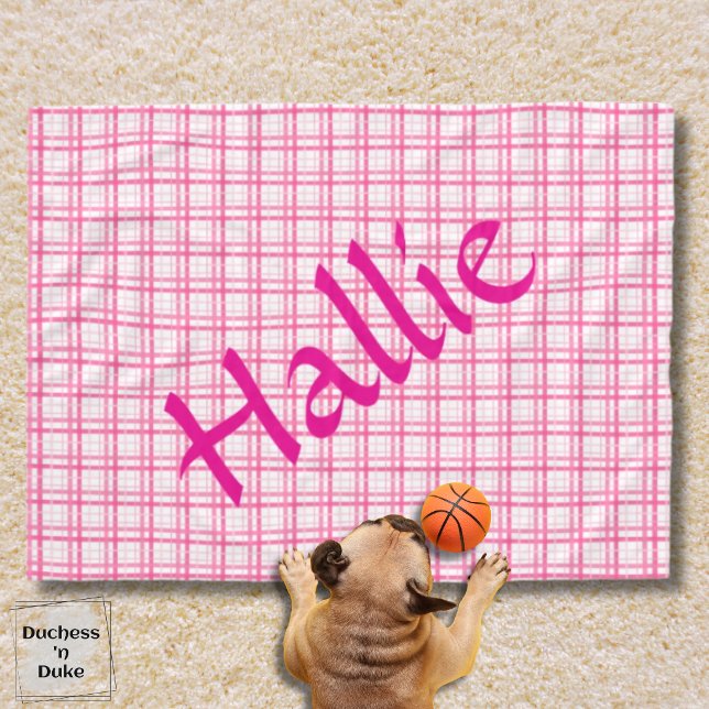 Plaid Pink and White Pattern Dog Blanket  (Plaid Pink and White Pattern Dog Blanket)