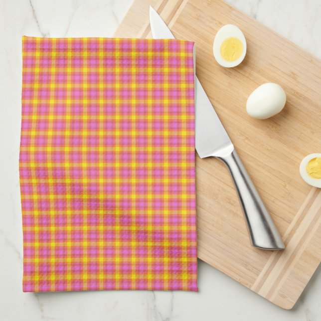 Plaid Tea Towel (Quarter Fold)