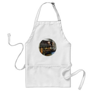 Planer in Machine Shop Standard Apron
