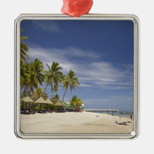 Plantation Island Resort, Malolo Lailai Island Metal Tree Decoration