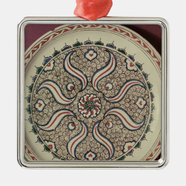 Plate decorated with a flame pattern metal tree decoration (Front)