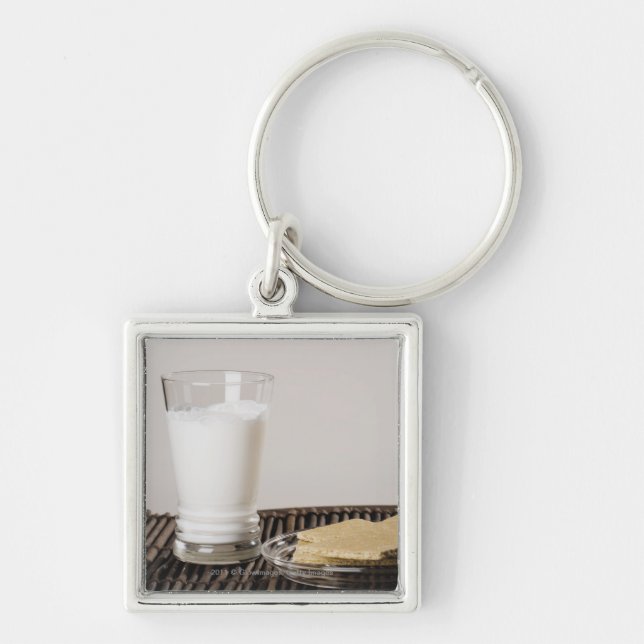 Plate of snacks with a glass of milk key ring (Front)