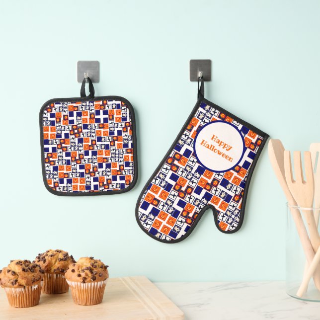 playful Halloween-themed pattern  Oven Mitt & Pot Holder Set (Insitu(Hanging))